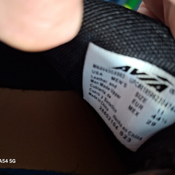 Mens Avia size 11 shoes - Picture 3 of 3